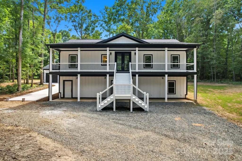 4460 R L Lane Midland NC 28107