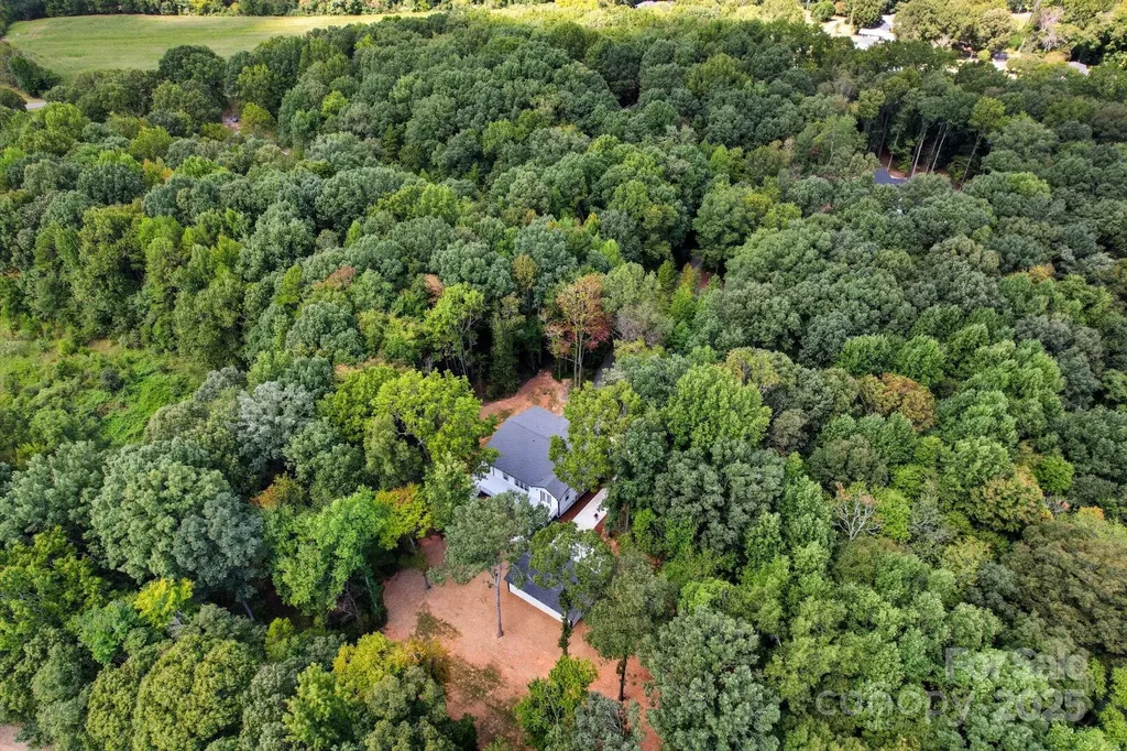 4460 R L Lane Midland NC 28107