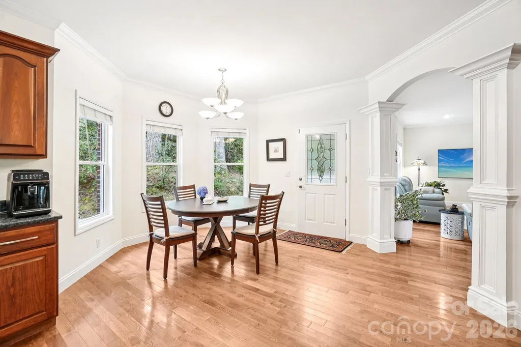 15 Madelyn Lane Fairview NC 28730
