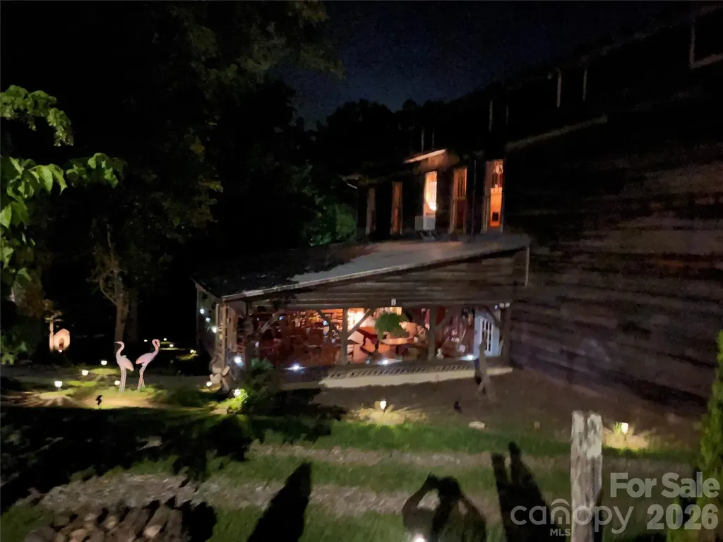 9/1 Old Mill Lane Weaverville NC 28787