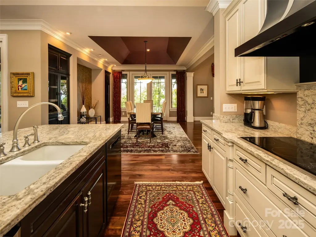 21 Windcliff Drive Asheville NC 28803
