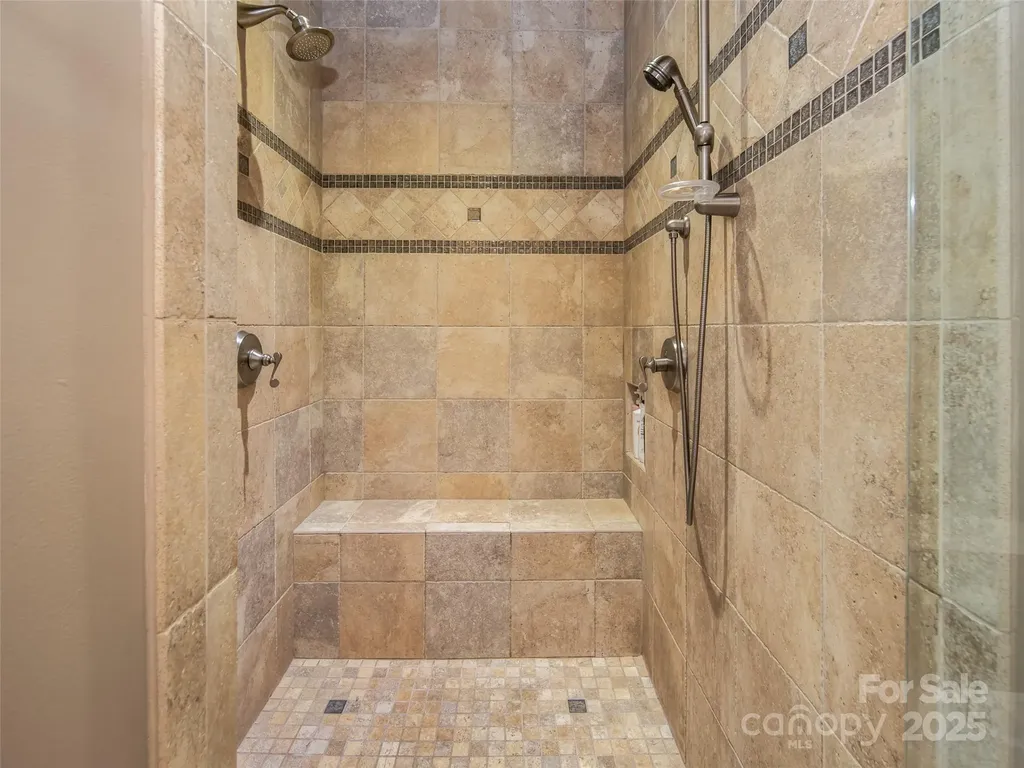 21 Windcliff Drive Asheville NC 28803