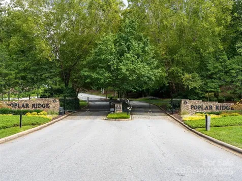 21 Windcliff Drive Asheville NC 28803