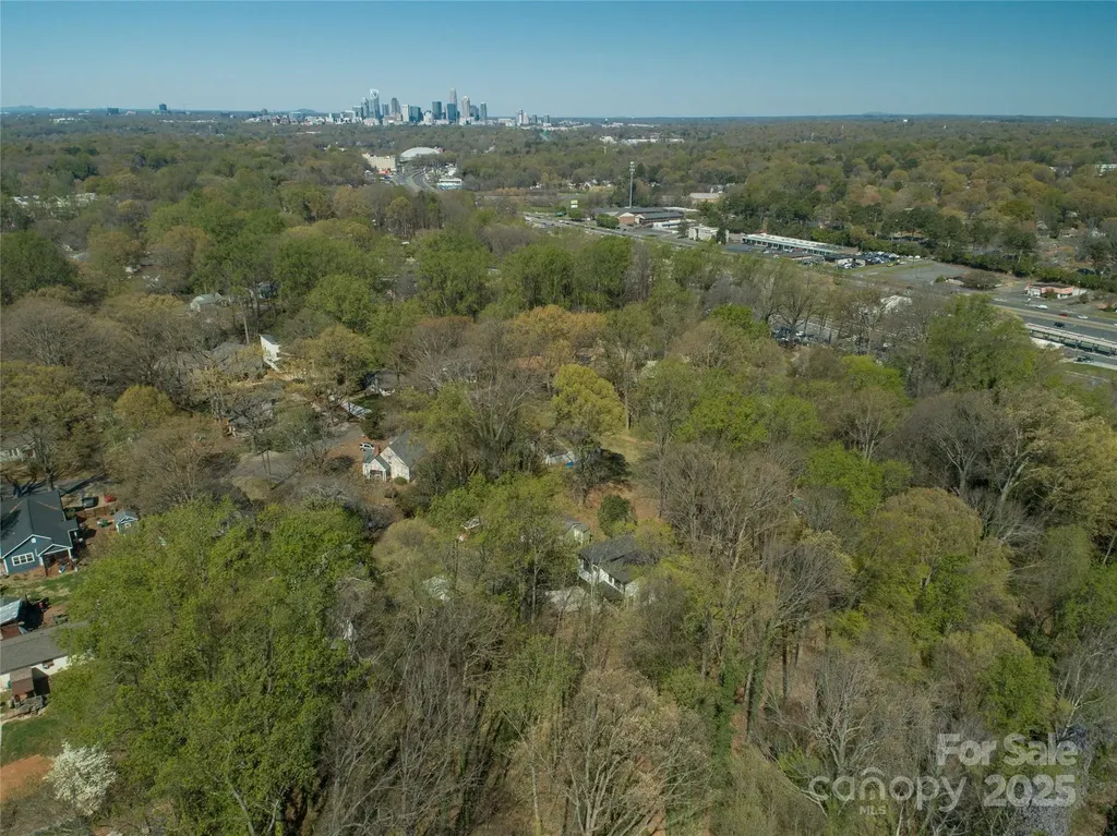 534 Pierson Drive Charlotte NC 28205
