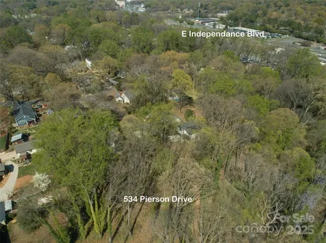 534 Pierson Drive Charlotte NC 28205