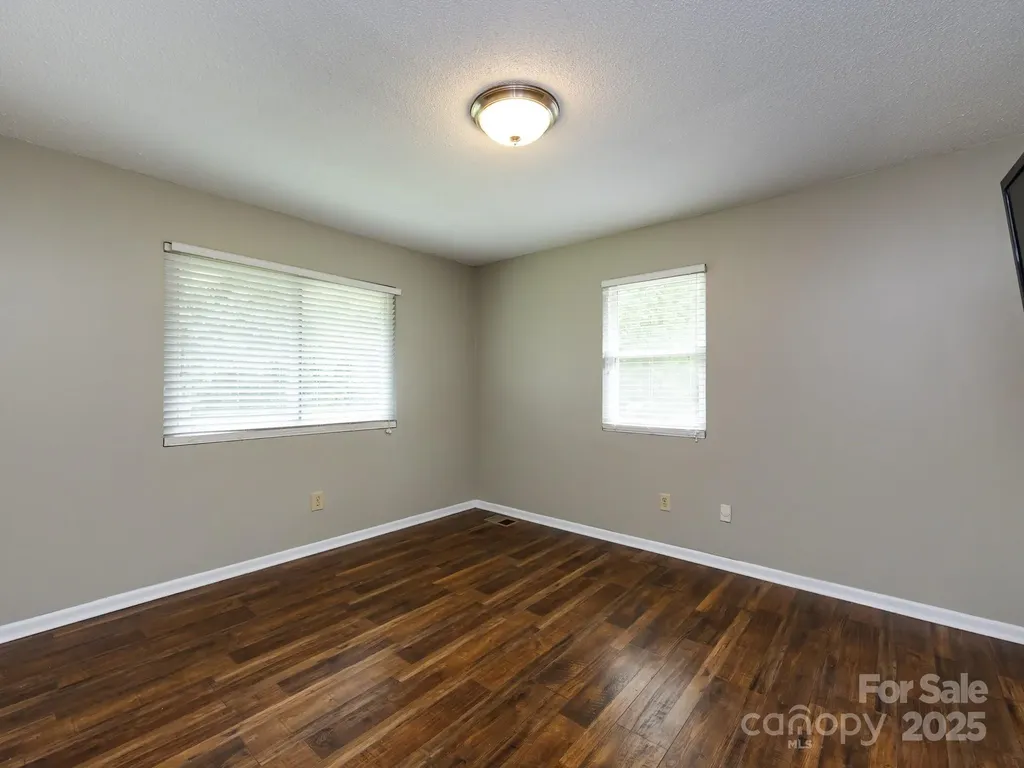 7109 Bisaner Street Charlotte NC 28269