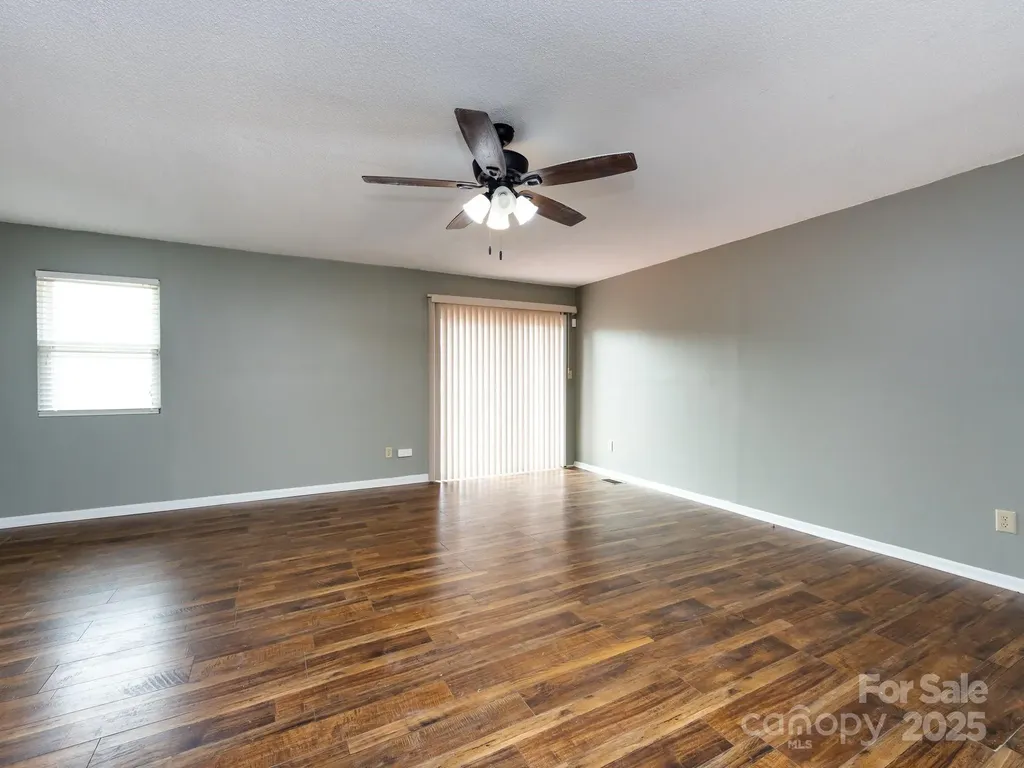 7109 Bisaner Street Charlotte NC 28269