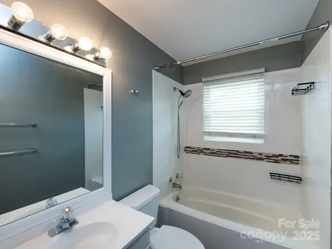7109 Bisaner Street Charlotte NC 28269