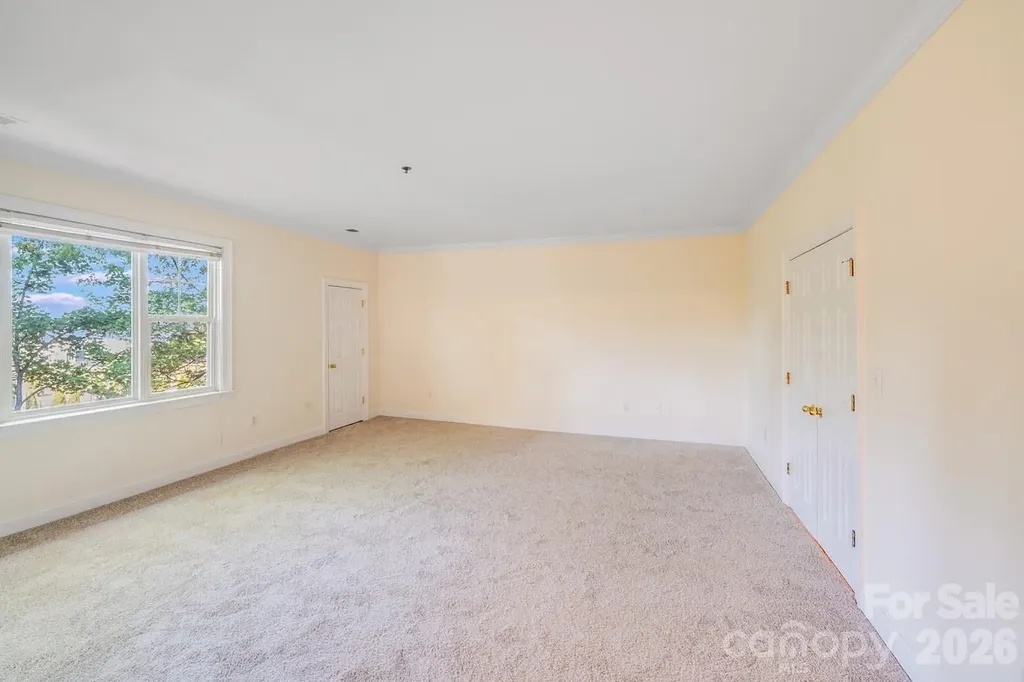 5601 Fairview Road Charlotte NC 28209