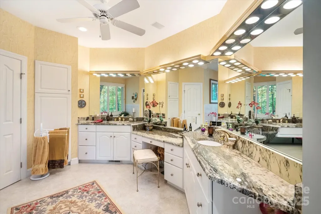 98 Taladu Court Brevard NC 28712