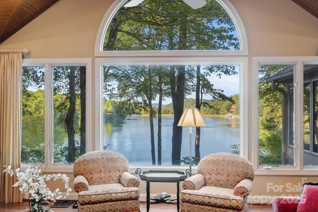 98 Taladu Court Brevard NC 28712