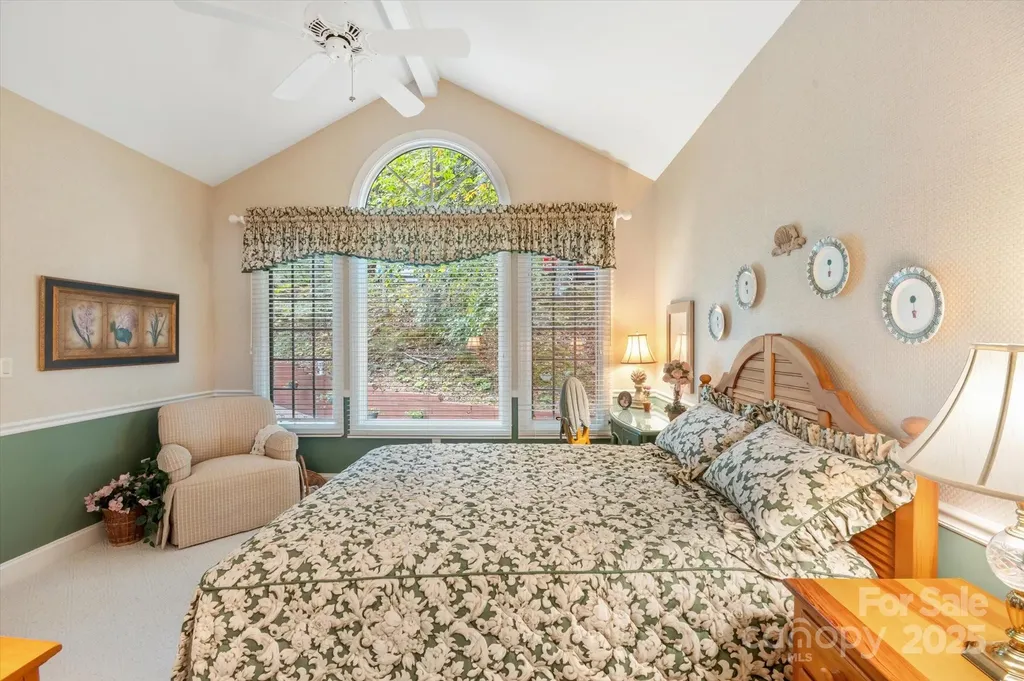 98 Taladu Court Brevard NC 28712