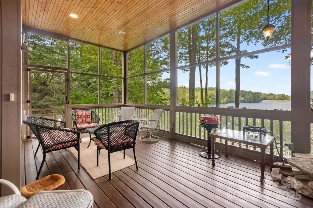 98 Taladu Court Brevard NC 28712