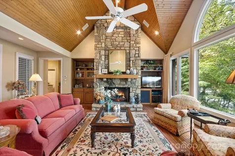 98 Taladu Court Brevard NC 28712