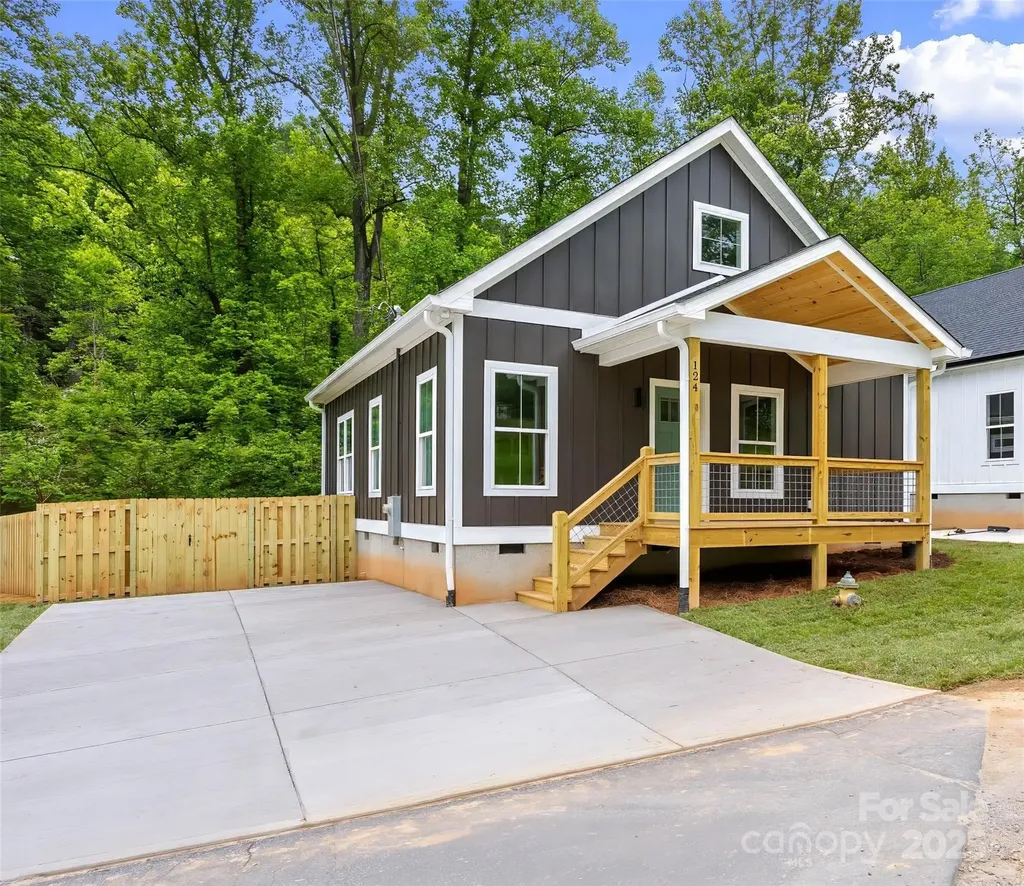 124 Orchard Street Old Fort NC 28762