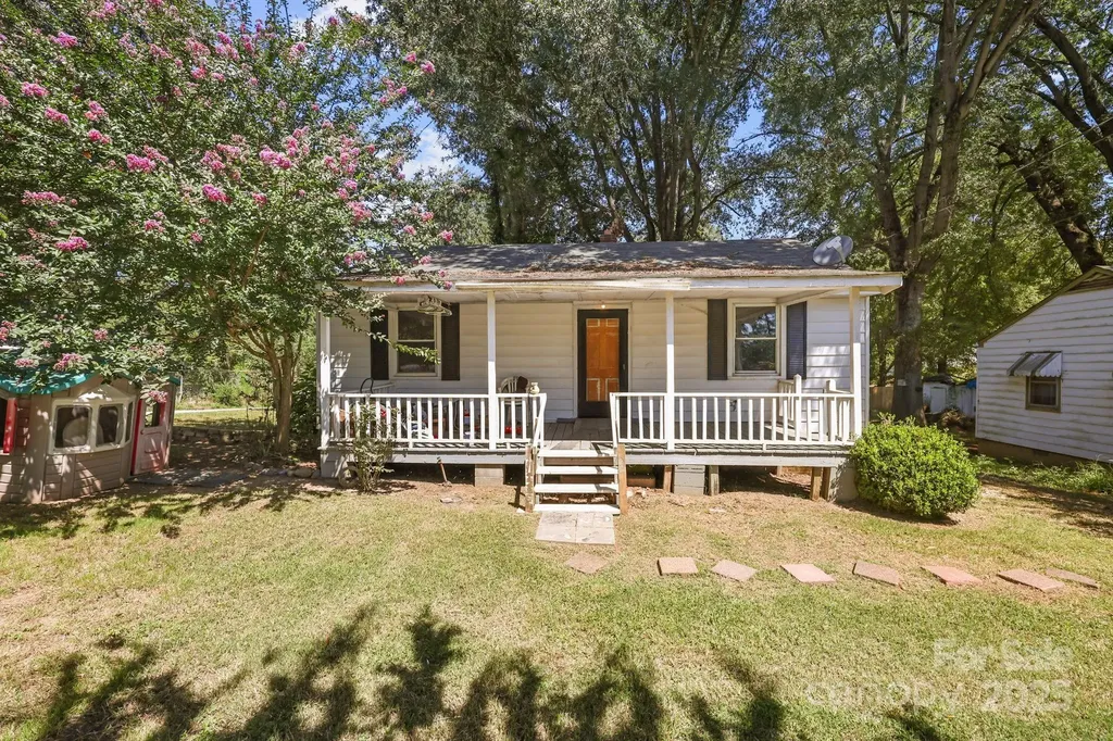 1530 Buffalo Street Kannapolis NC 28081