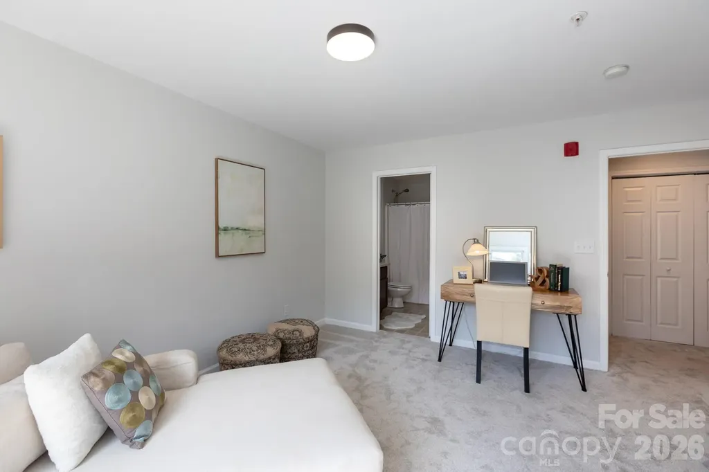 3959 Picasso Court Charlotte NC 28205