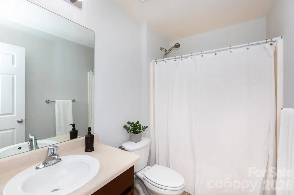 3959 Picasso Court Charlotte NC 28205
