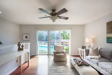 3959 Picasso Court Charlotte NC 28205
