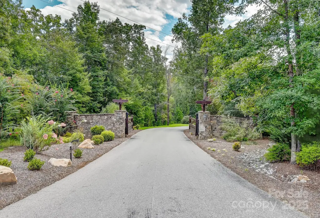131 West Point Drive Nebo NC 28761