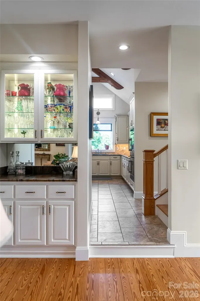 208 Parrish Farm Road Waynesville NC 28786