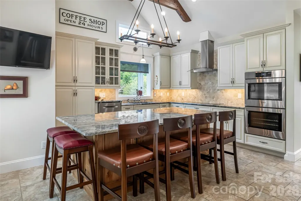 208 Parrish Farm Road Waynesville NC 28786