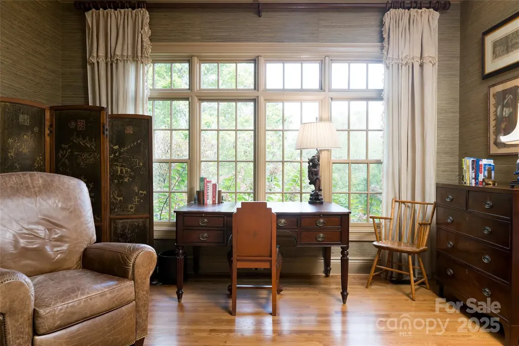 53 Cedar Hill Drive Asheville NC 28803