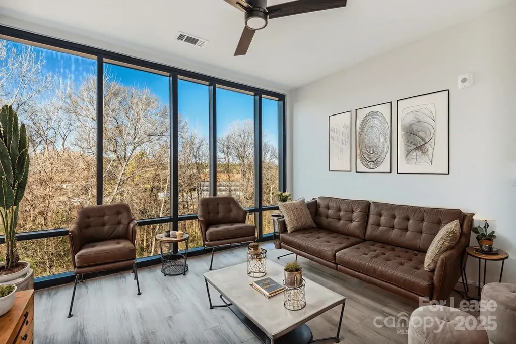 1028 Stitch Bend Way Charlotte NC 28206