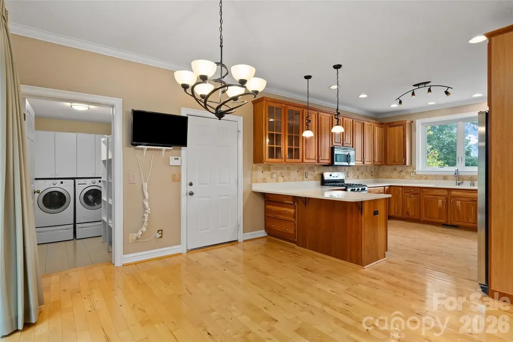 23 Clear Vista Drive Asheville NC 28805