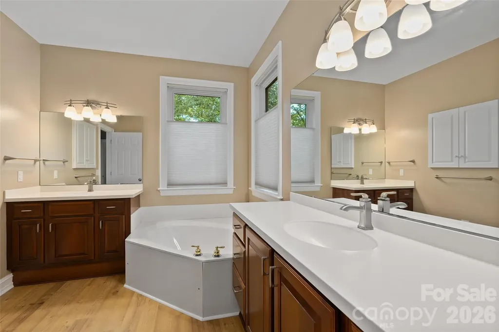 23 Clear Vista Drive Asheville NC 28805