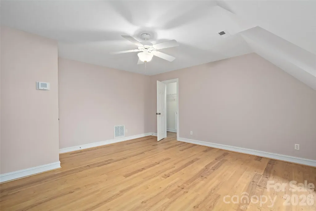 23 Clear Vista Drive Asheville NC 28805