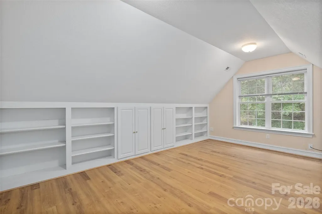 23 Clear Vista Drive Asheville NC 28805