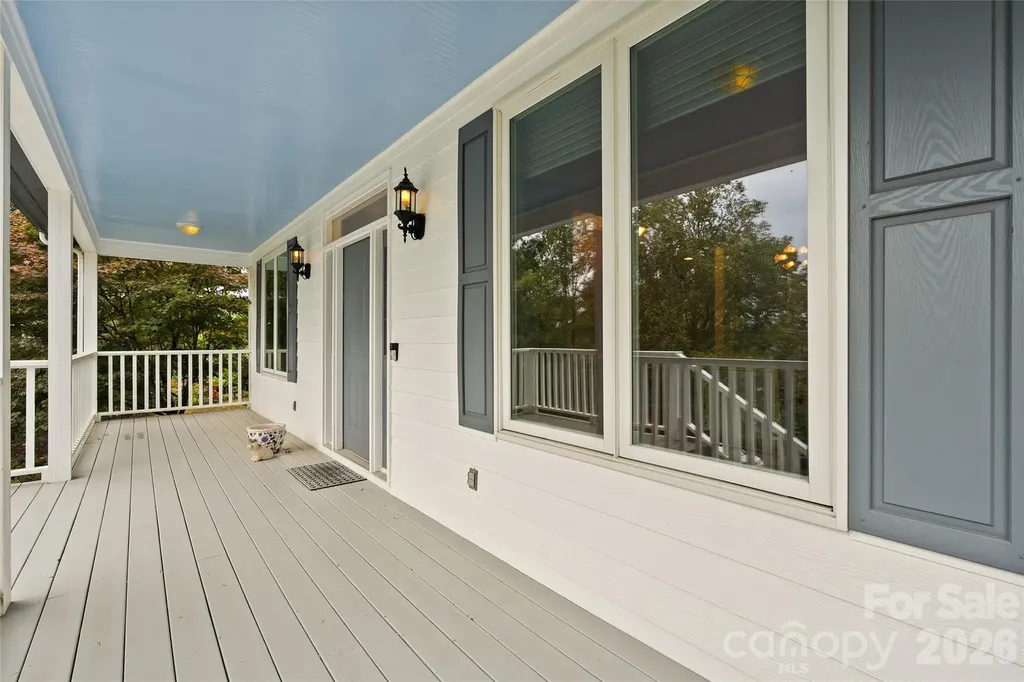 23 Clear Vista Drive Asheville NC 28805