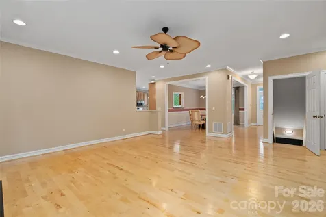 23 Clear Vista Drive Asheville NC 28805
