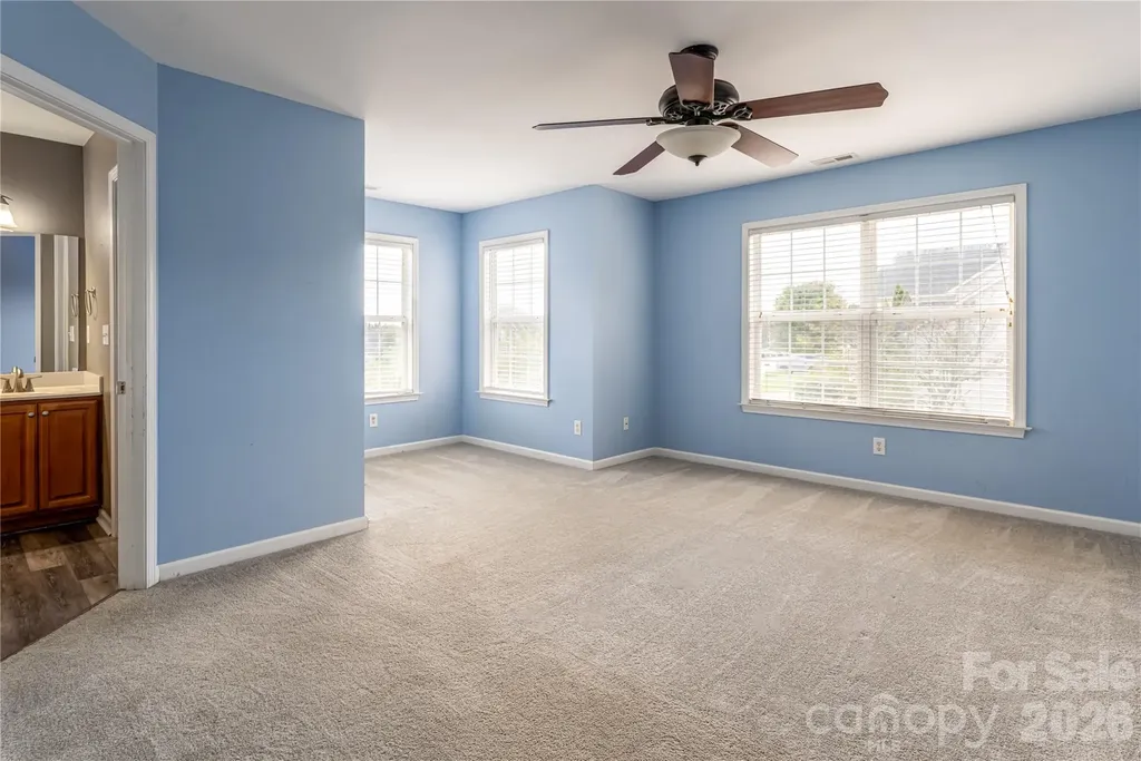 163 Yadkin Road Fletcher NC 28732