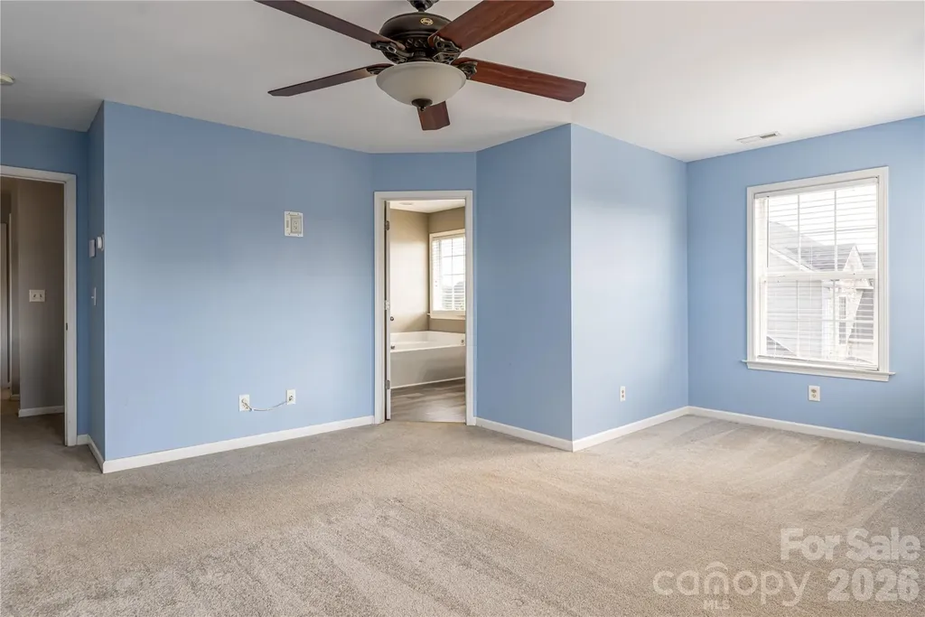 163 Yadkin Road Fletcher NC 28732