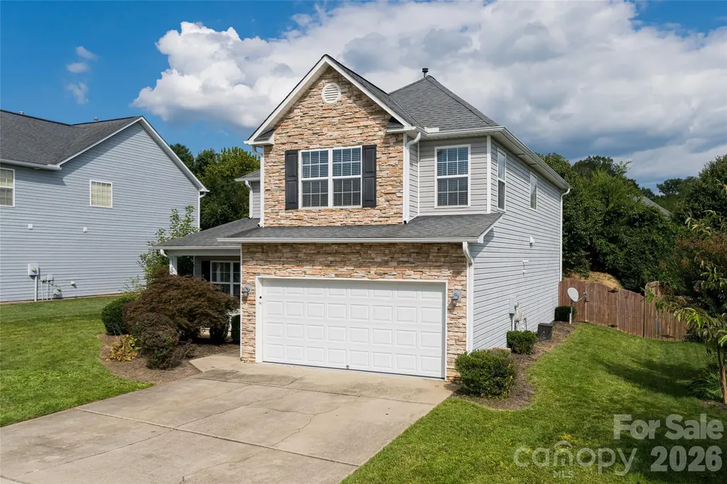 163 Yadkin Road Fletcher NC 28732