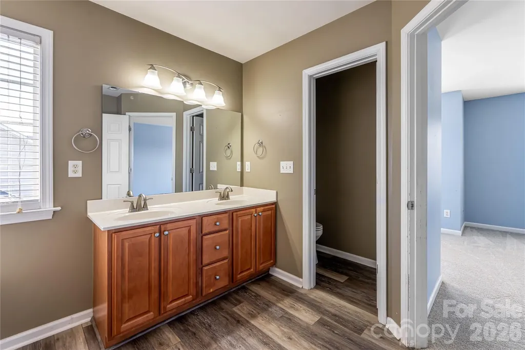 163 Yadkin Road Fletcher NC 28732