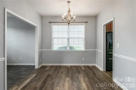 163 Yadkin Road Fletcher NC 28732