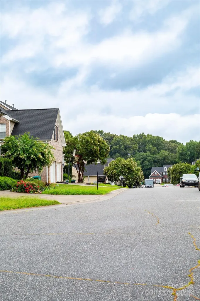 3510 Meadow Glen Court Clemmons NC 27012