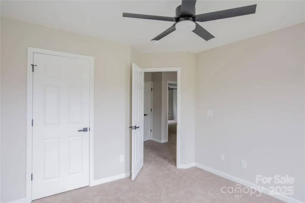 3510 Meadow Glen Court Clemmons NC 27012