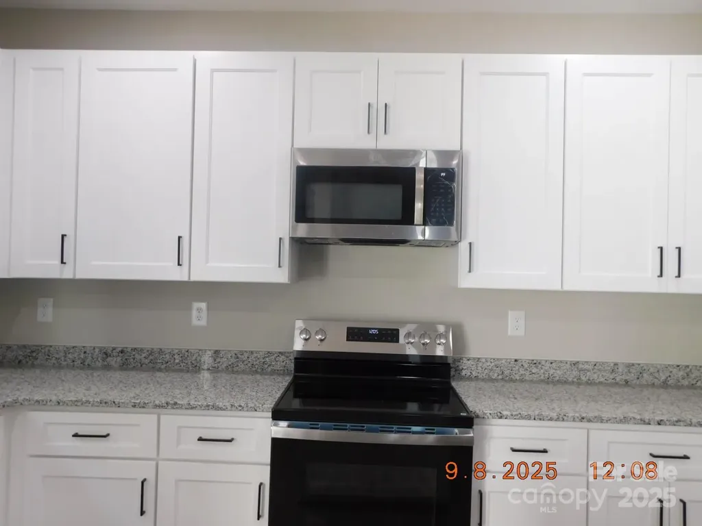 3510 Meadow Glen Court Clemmons NC 27012