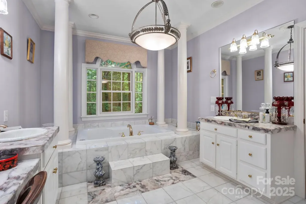 115 W Glenview Drive Salisbury NC 28147