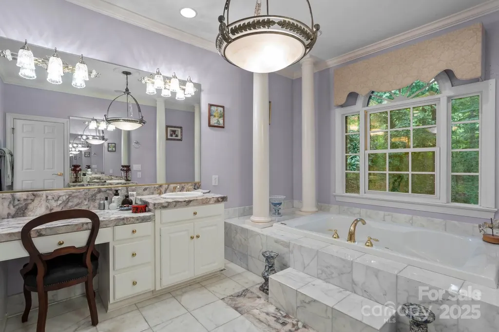 115 W Glenview Drive Salisbury NC 28147