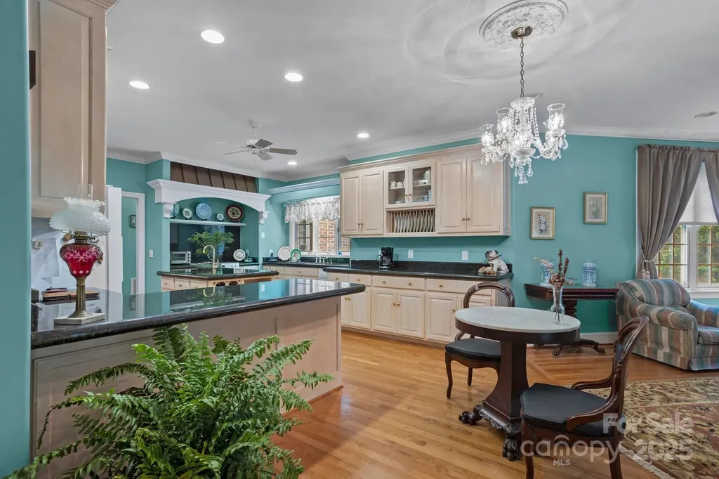 115 W Glenview Drive Salisbury NC 28147