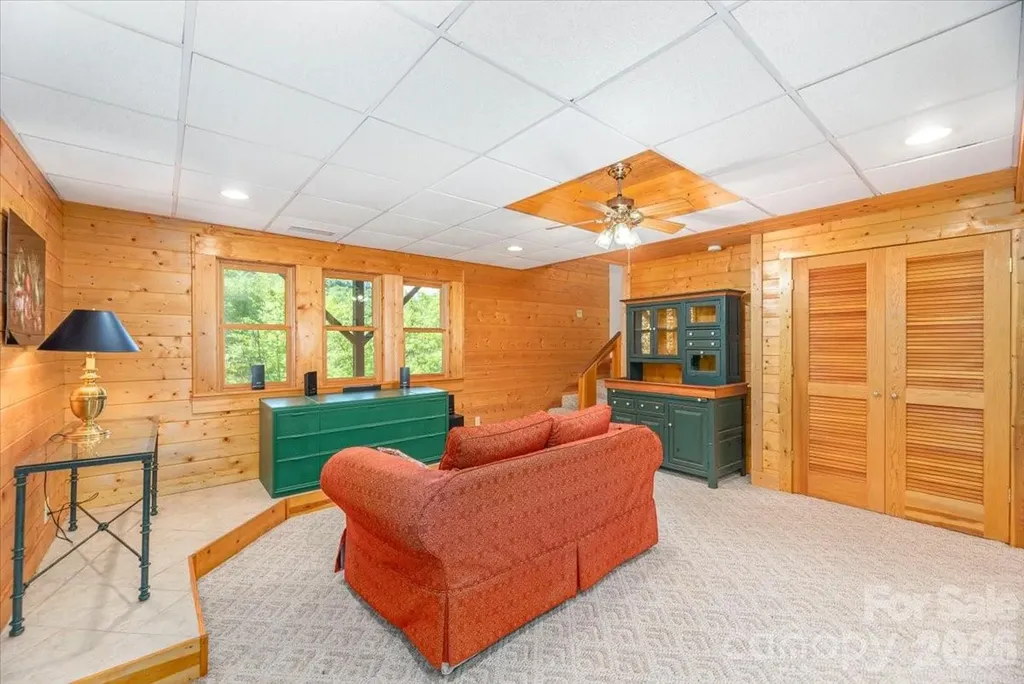 235 Timucua Trail Waynesville NC 28786