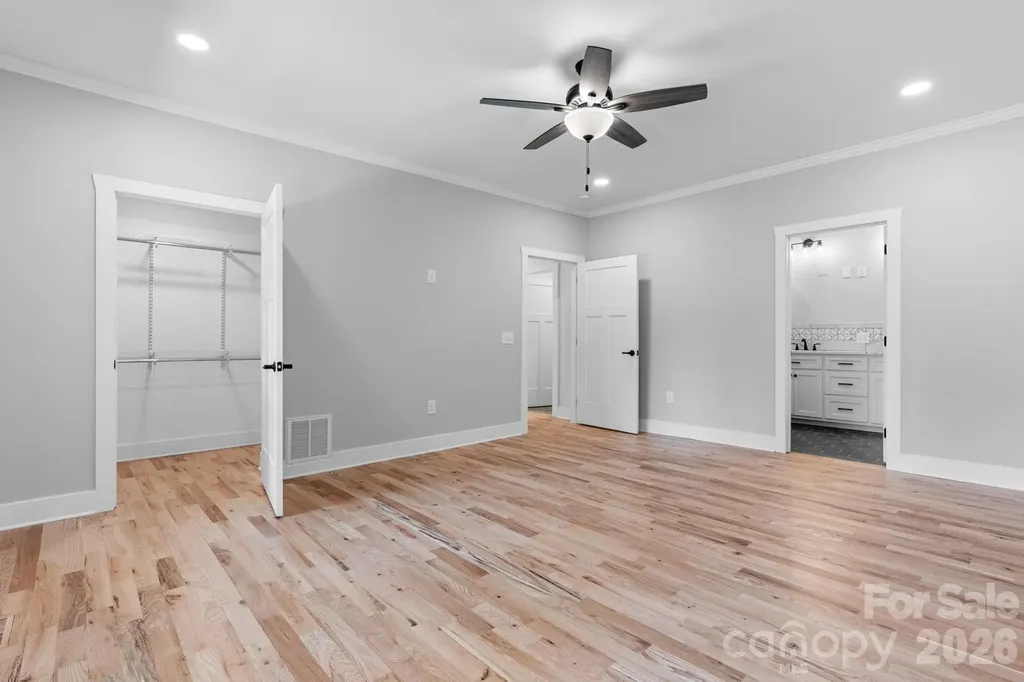 2366 W Paradise Harbor Drive Connelly Springs NC 28612