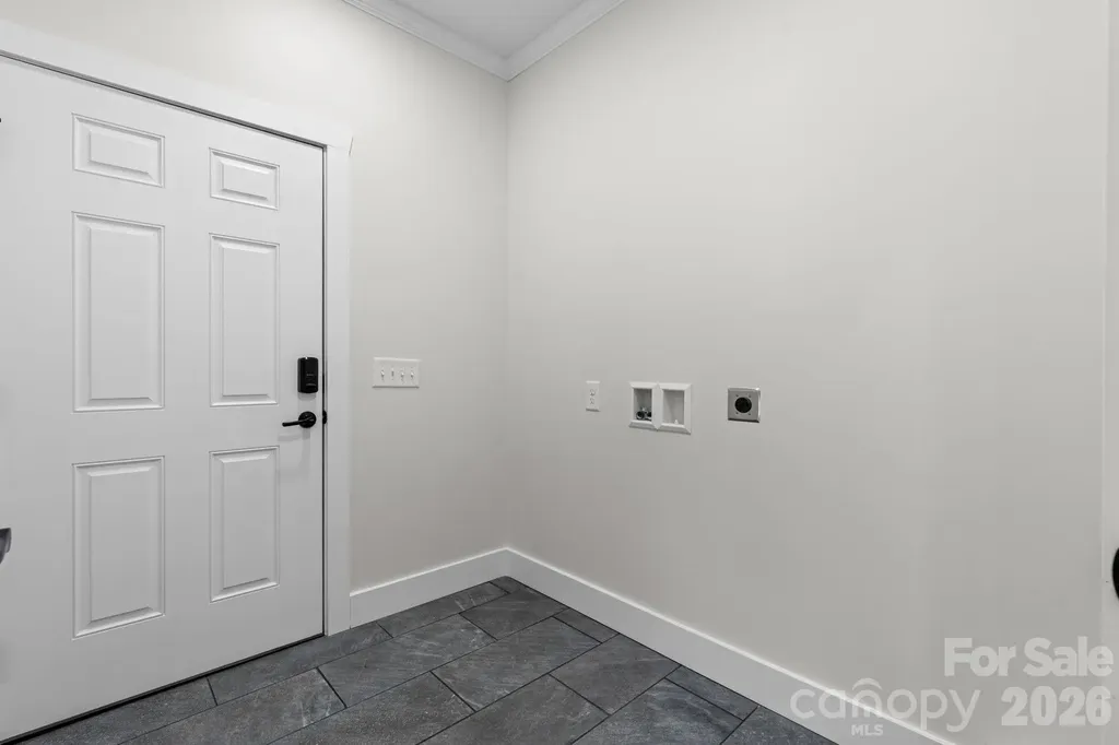2366 W Paradise Harbor Drive Connelly Springs NC 28612