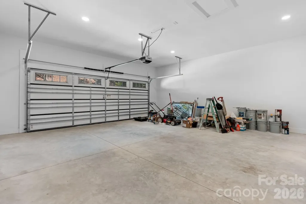 2366 W Paradise Harbor Drive Connelly Springs NC 28612