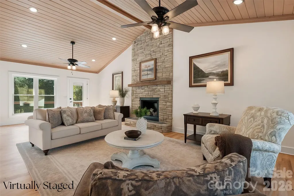 2366 W Paradise Harbor Drive Connelly Springs NC 28612